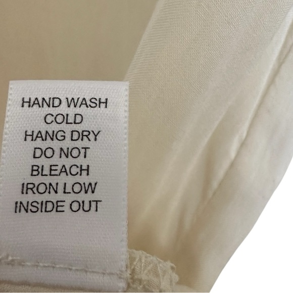 NWT! Tinley Road Cream Long Sleeve Blouse in Women’s Large - Picture 4 of 5